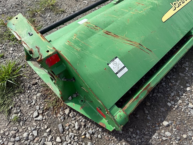 john-deere-520-image-26