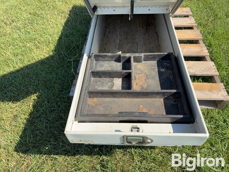 delta-2-sided-pickup-toolbox-image-12