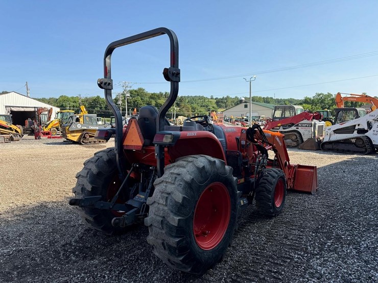 2013-kubota-l4760-image-4