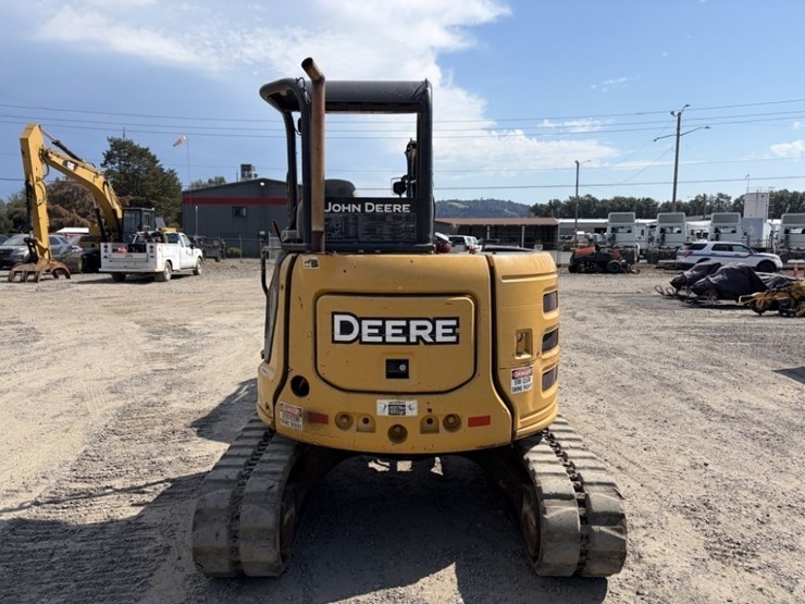 2013-deere-50g-image-5