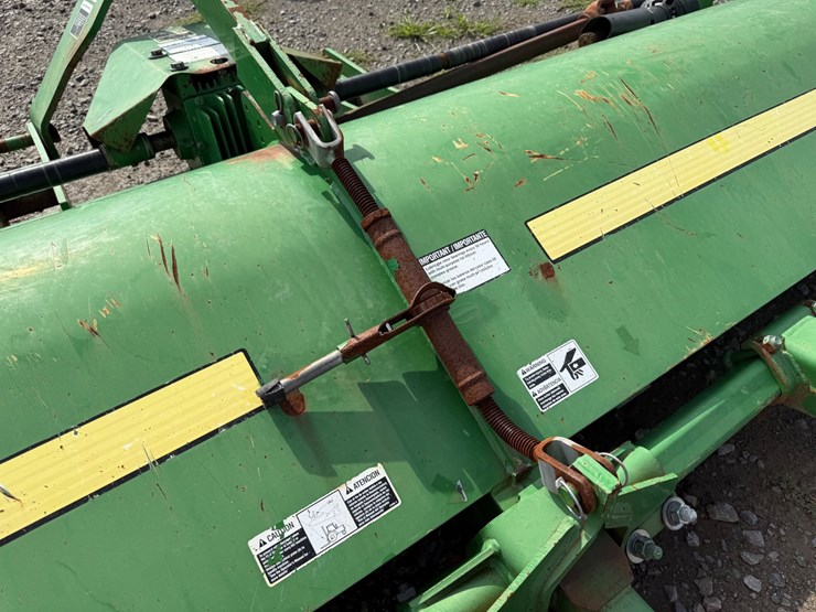 john-deere-520-image-32