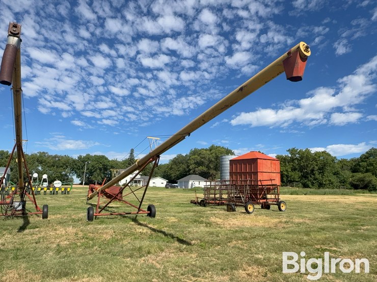 westfield-mk100-61-swing-hopper-auger-image-7