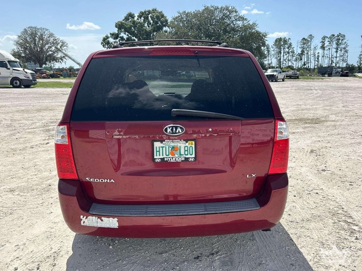 2006-kia-sedona-image-27