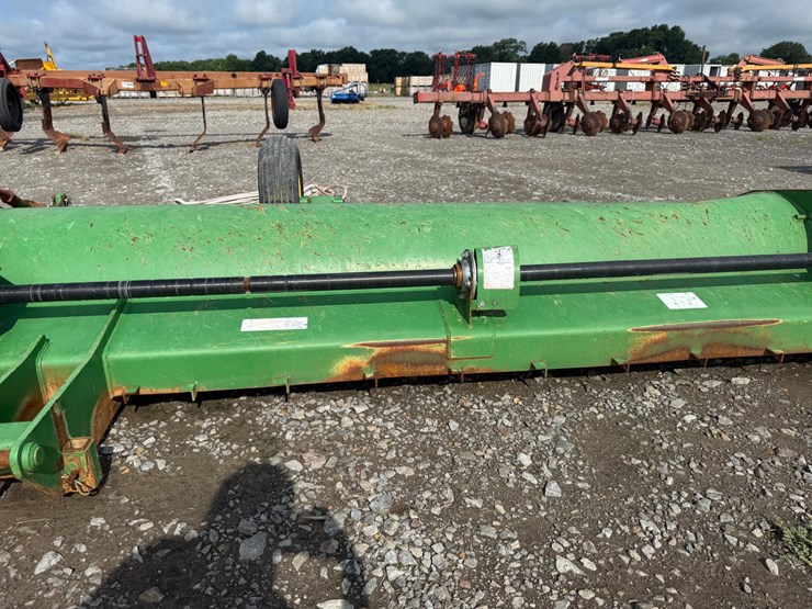 john-deere-520-image-17