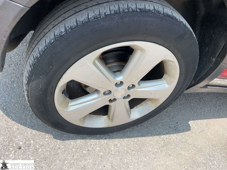 2015-buick-encore-image-21