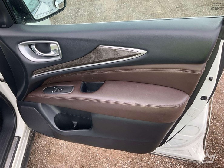 2014-infiniti-qx60-suv-image-25