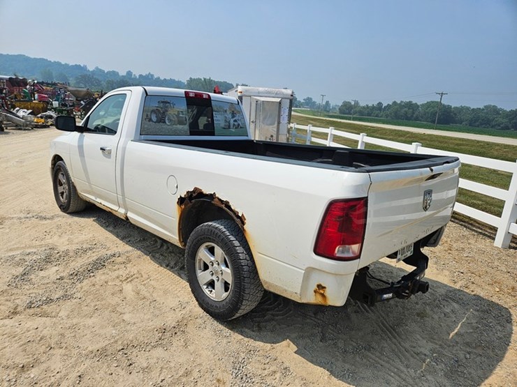 2009-dodge-1500-image-3