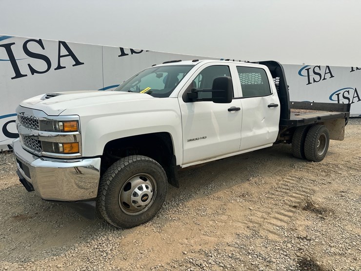 2019-chevrolet-silverado-3500hd-image-1