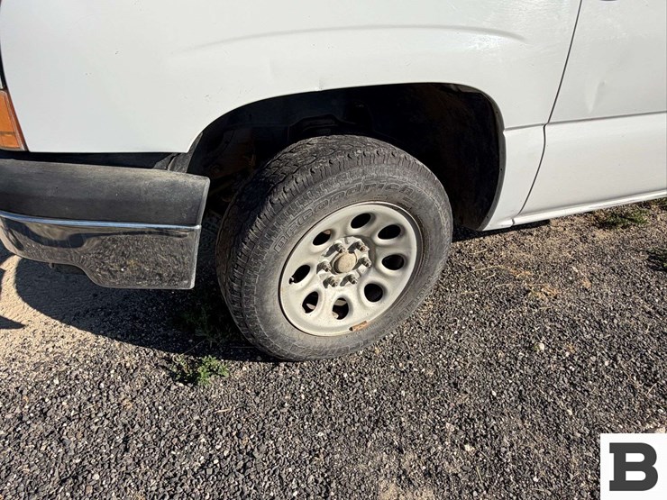2005-chevrolet-silverado-1500-image-6