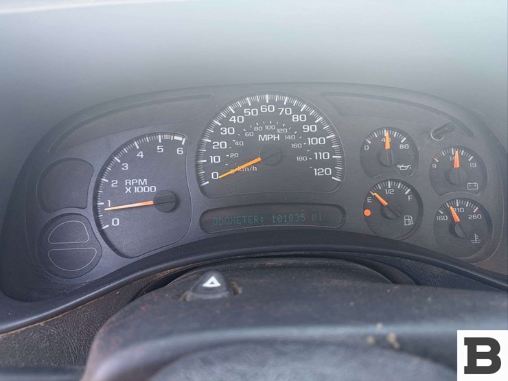 2005-chevrolet-silverado-1500-image-13