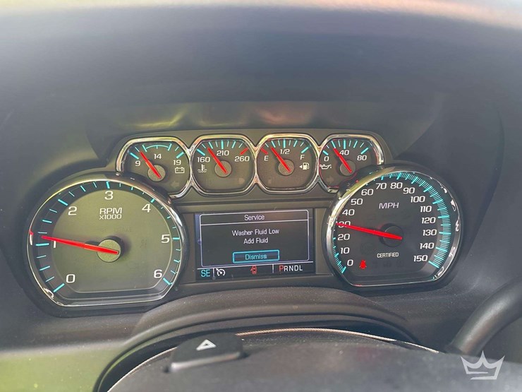 2018-chevrolet-tahoe-image-14