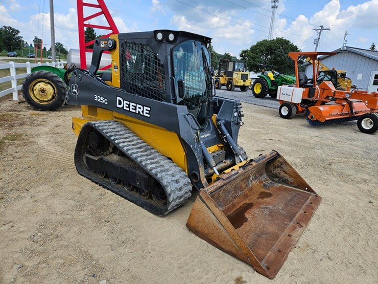 deere-325g-image-7