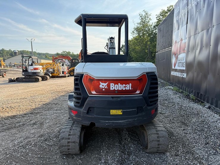 2022-bobcat-e42-image-3