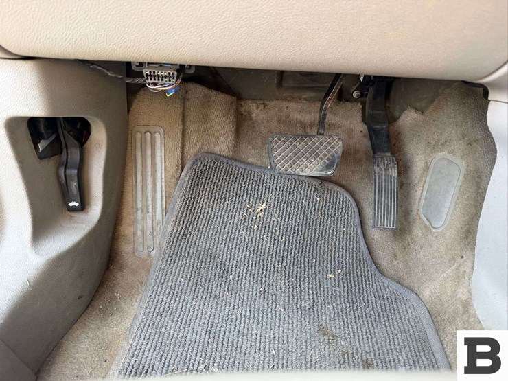 2006-chevrolet-hhr-image-25