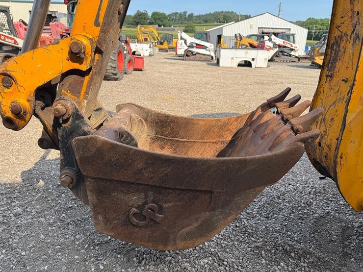 jcb-3cx14-image-15