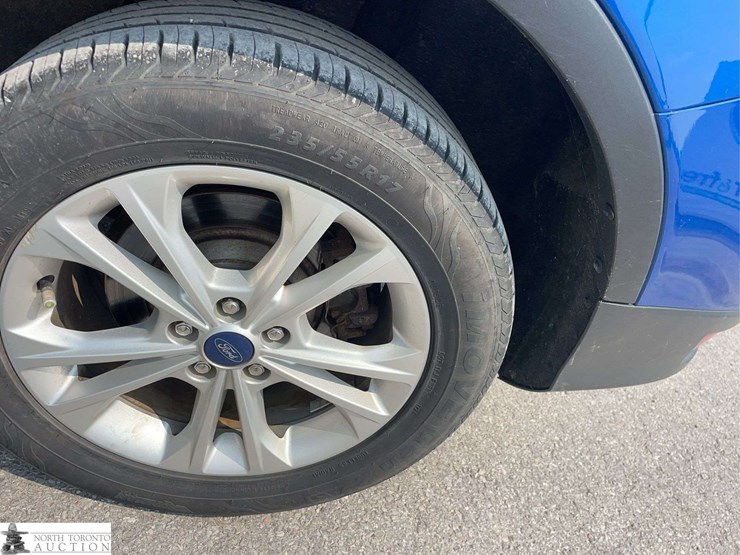 2018-ford-escape-image-23