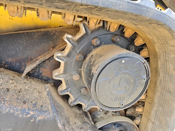 deere-325g-image-19