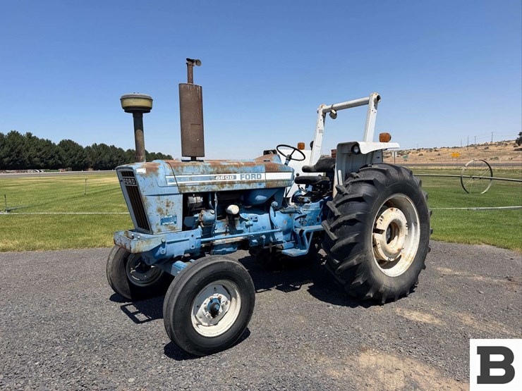 ford-tractor-image-1