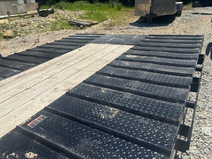 2026-gooseneck-load-trail-image-38