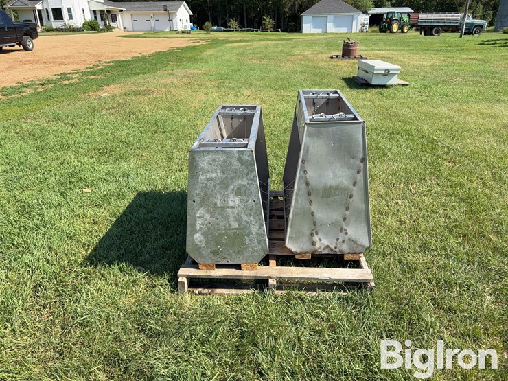 stainless-steel-hog-feeders-image-8