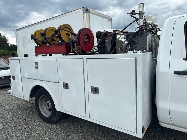 2017-gmc-3500hd-image-58