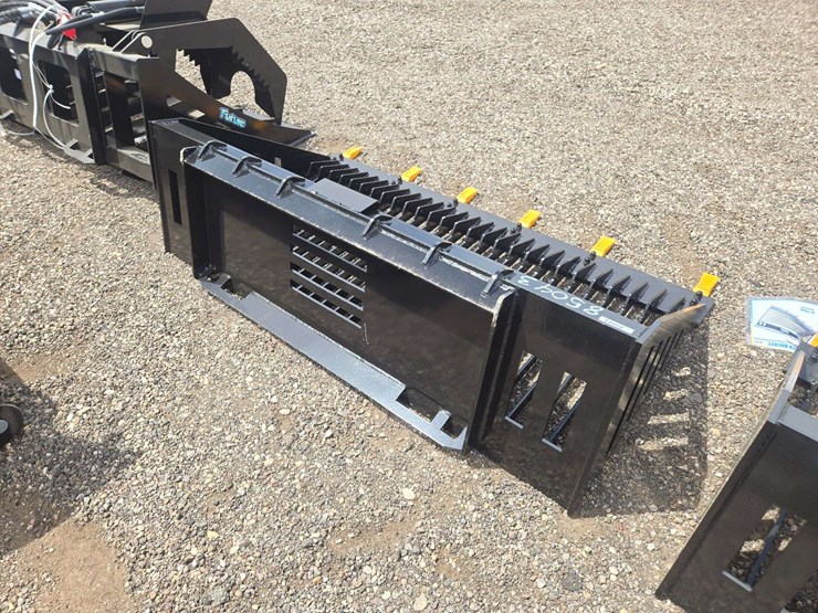 future-ft-rb66-skid-steer-rock-bucket-image-3