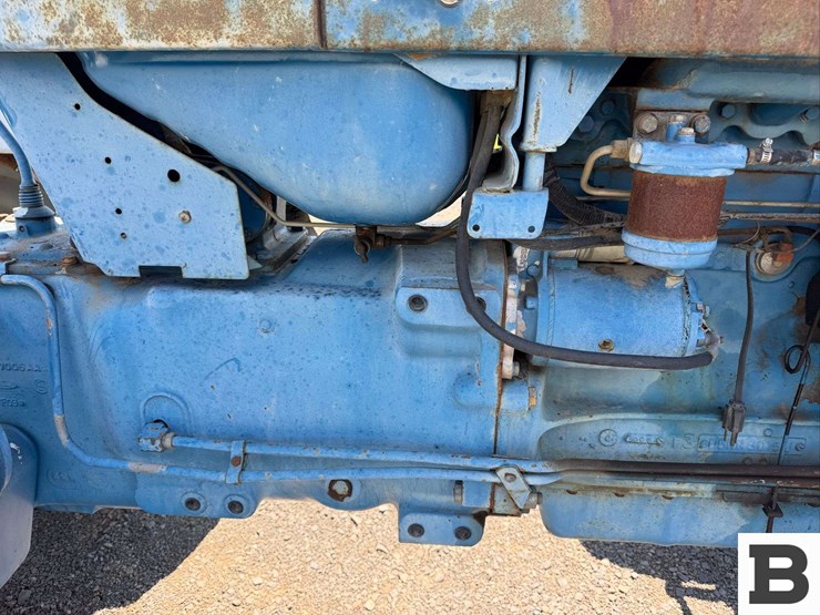 ford-tractor-image-11