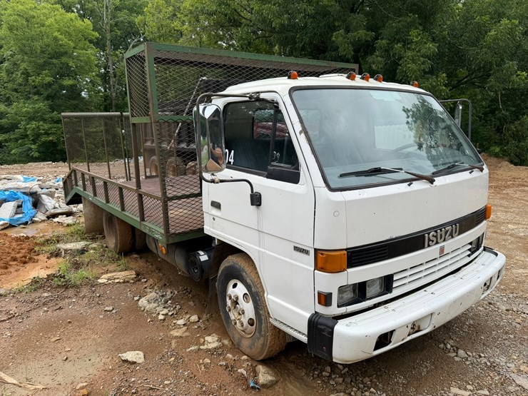 1993-isuzu-npr-image-7