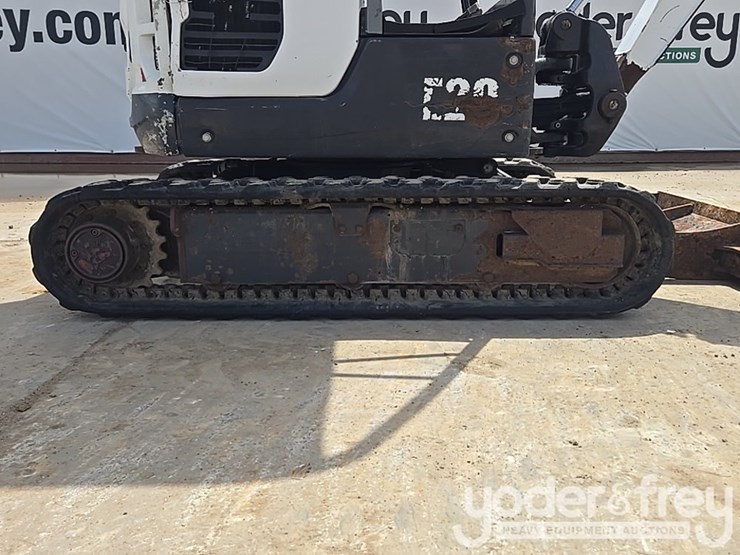 2019-bobcat-e20-image-14