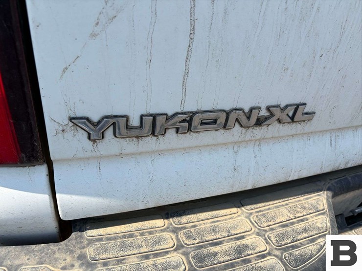 2005-gmc-yukon-xl-image-16