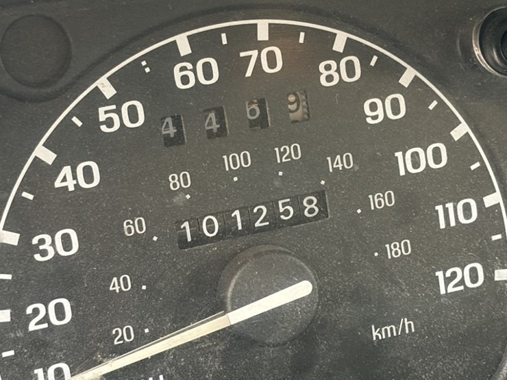 1996-ford-explorer-image-28