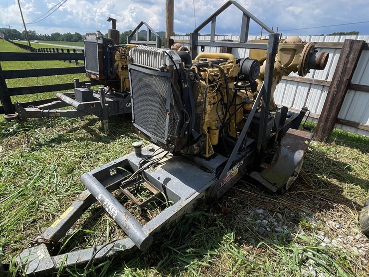 2015-caterpillar-c4.4-image-1