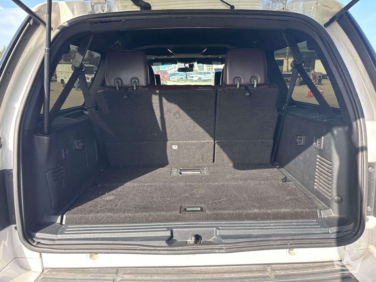 2015-ford-expedition-platinum-image-23