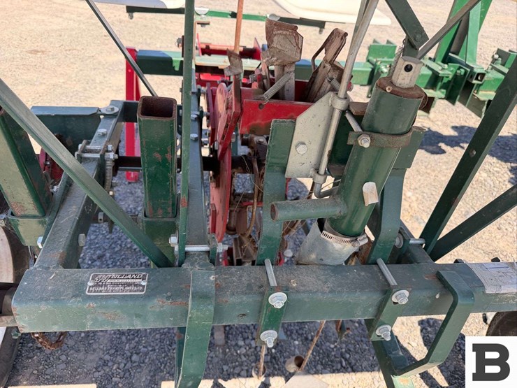 holland-1265-transplanter---hermiston,-or-image-32