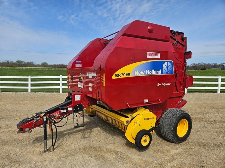new-holland-br7090-image-1