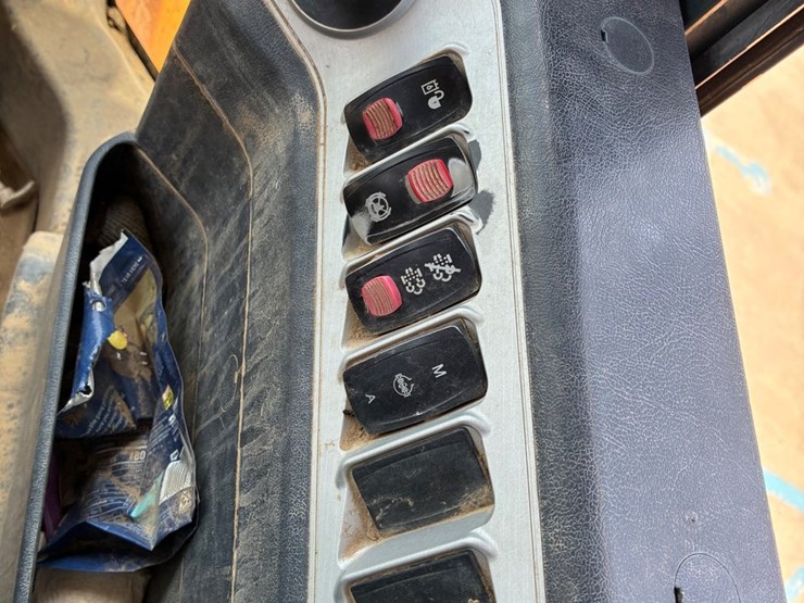 hyundai-hl955tm-image-13