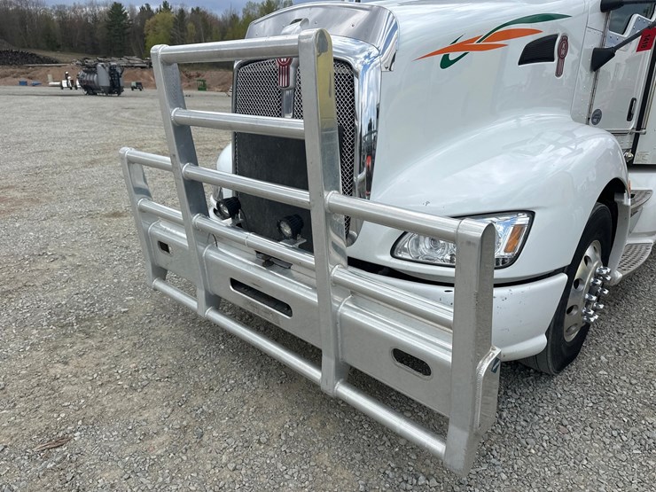 2014-kenworth-t660-image-9