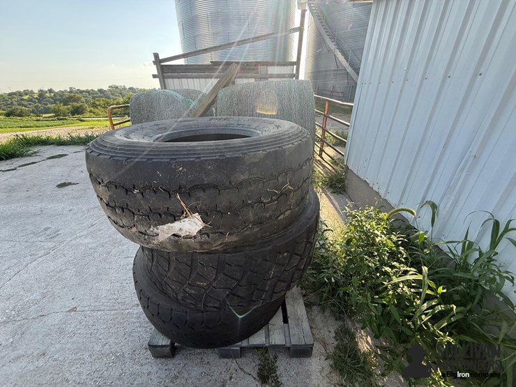 spare-brent-wagon-tires-image-4