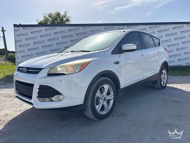 2013-ford-escape-image-1