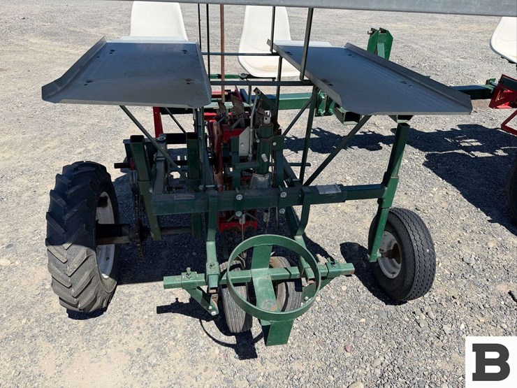 holland-1265-transplanter---hermiston,-or-image-30