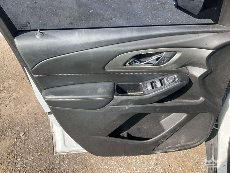 2018-chevrolet-traverse-image-11