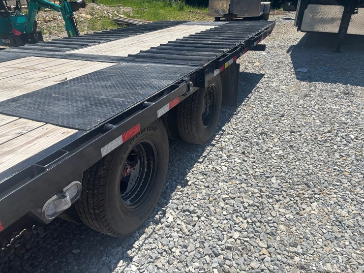 2026-gooseneck-load-trail-image-12