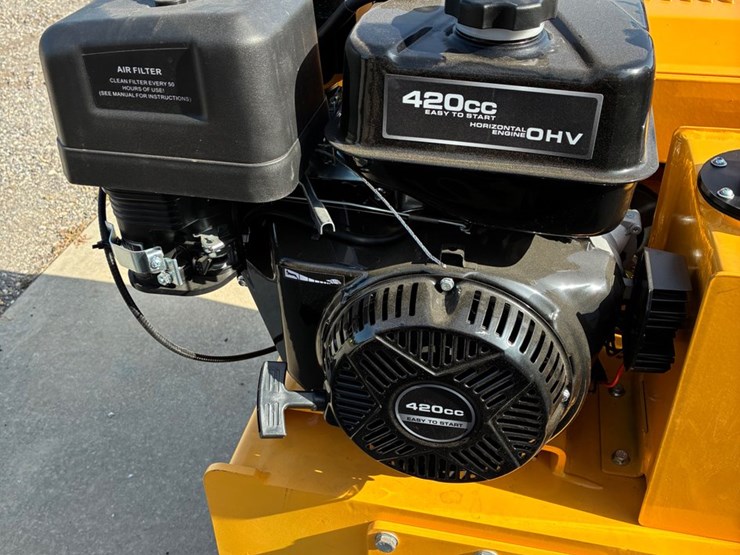 #9944-•-sl-850-vibratory-road-roller-image-4