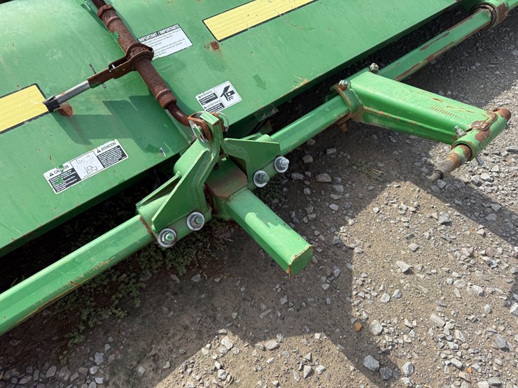 john-deere-520-image-31