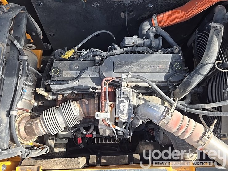 hyundai-hx260l-image-54