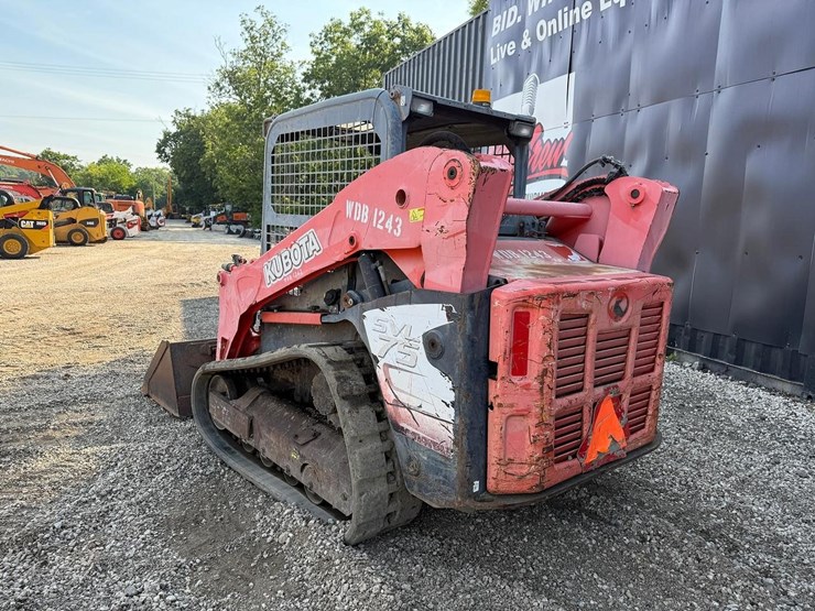 2014-kubota-svl75-2-image-2