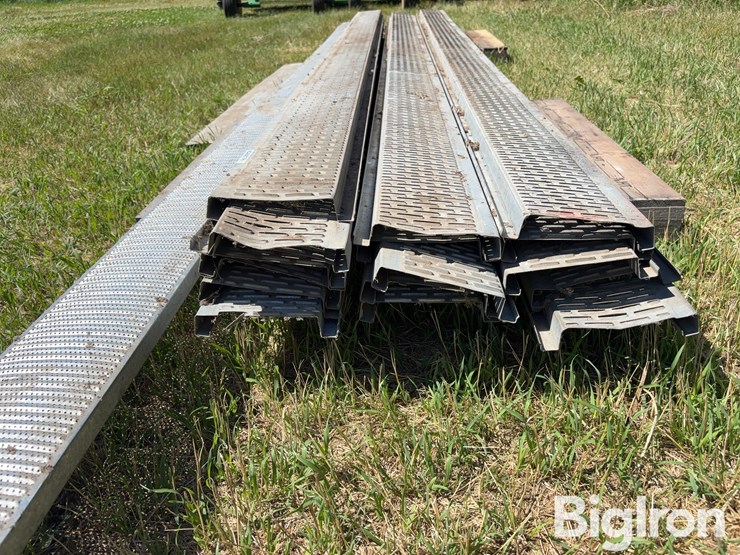 galvanized-grain-bin-aeration-floor-image-9