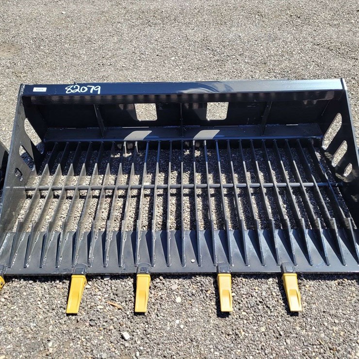 Wolverine RSB66 Sliding Loader Rock Screening Shovel