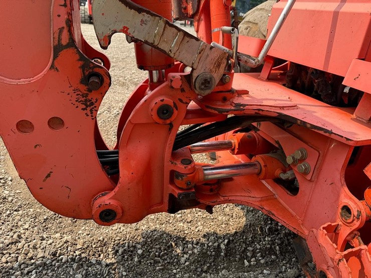 2008-kubota-m59-image-15