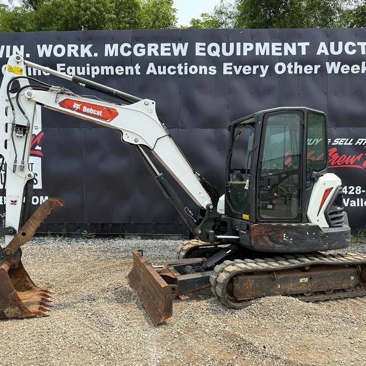 2022 BOBCAT E50